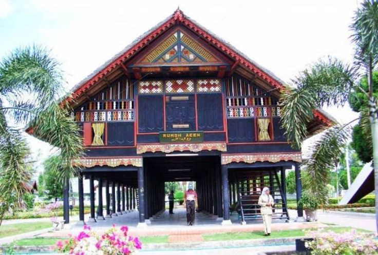 Rumoh Aceh, rumah panggung tradisional masyarakat Aceh.