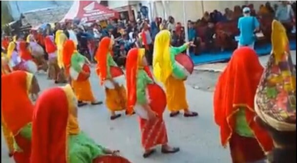 Foto Tari Pamonte. Kredit gambar pada laman: Kemdikbud.go.id.