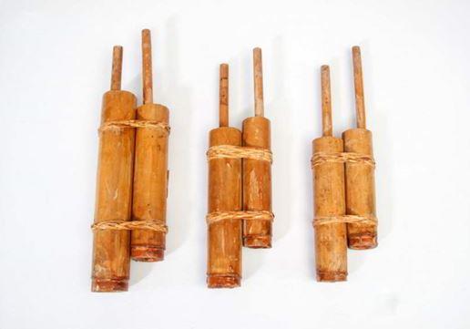 Baasi, alat musik bambu Sulawesi Tenggara (foto: Budaya Indonesia)
