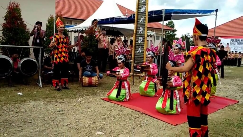 Tari Mondotambe